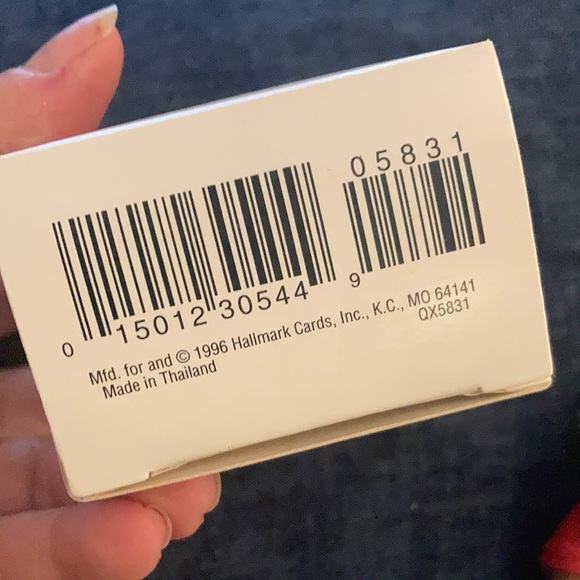 Keepsake ornament “ Dad “ with video camera  1996 Hallmark ornament. - Picture 7 of 7